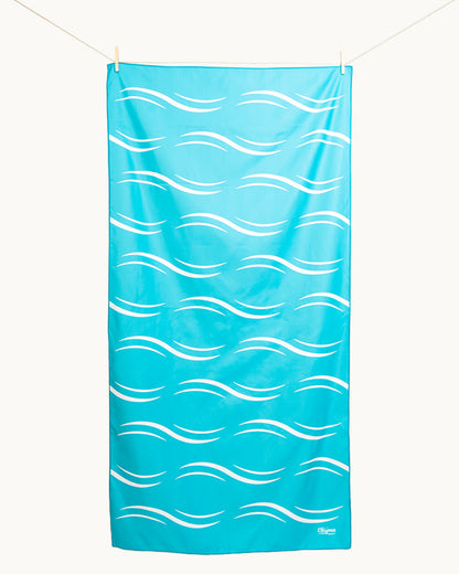 "Aqualicious" Quick-Dry Towel